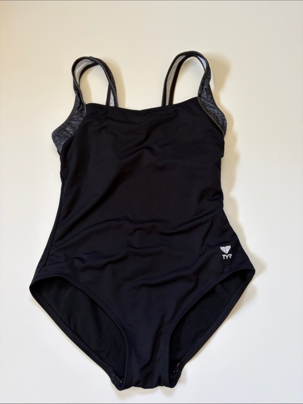 TYR One Piece Swimsuit Women Athletic Training Lap Swim Size 10